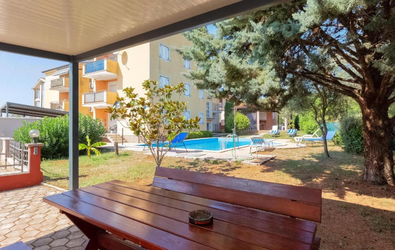 Branko B4 Apartment Porec Exterior photo